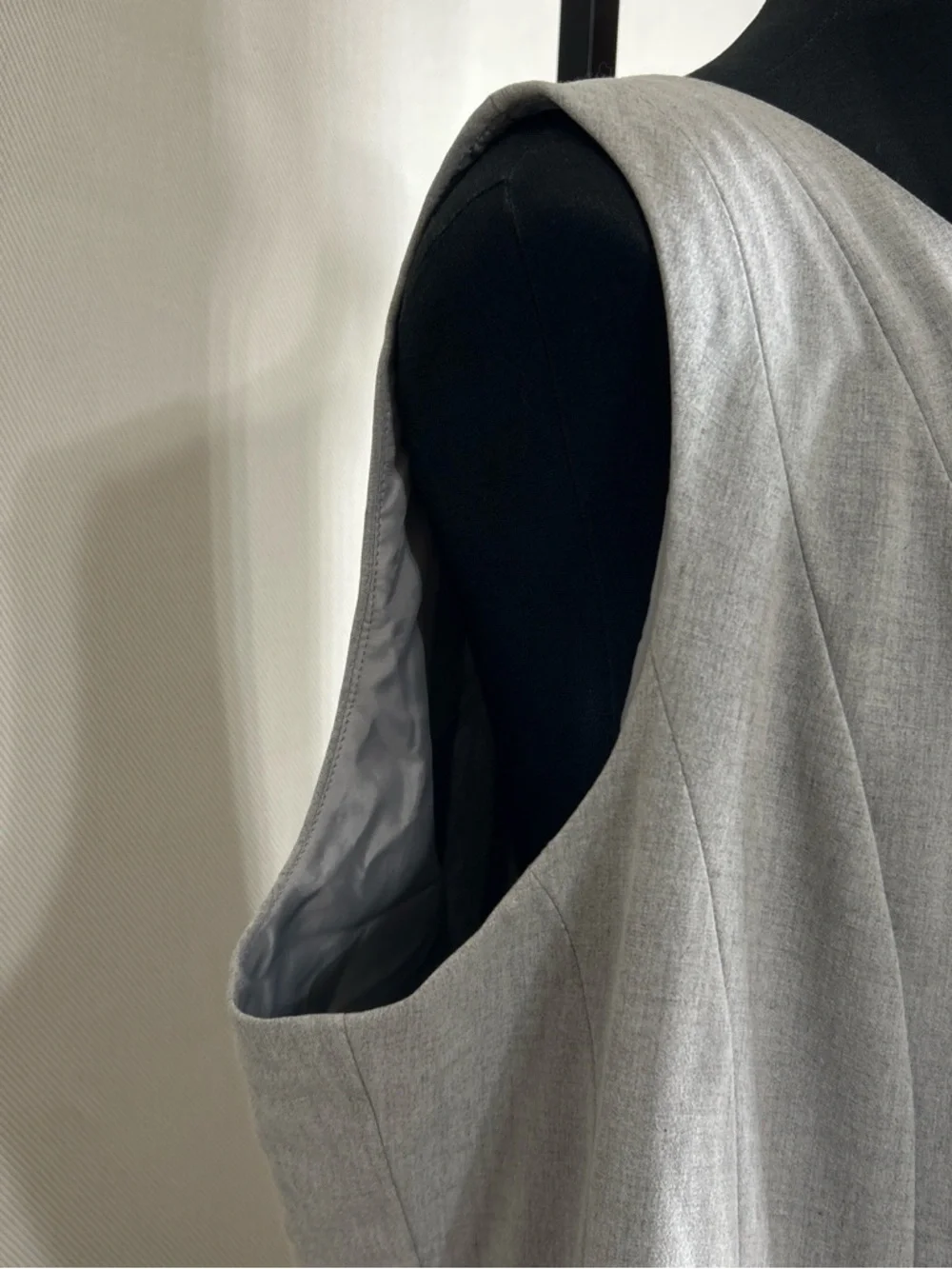 Calvin Klein Sleeveless Gray Fit-and-Flare Midi Dress - Picture 3 of 9